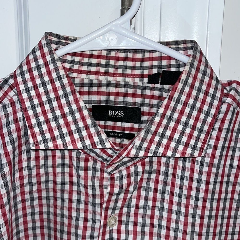 Plaid Black & Red Check Swept Collar Hugo Boss Dress Shirt 17 x 34/35 Slim Fit